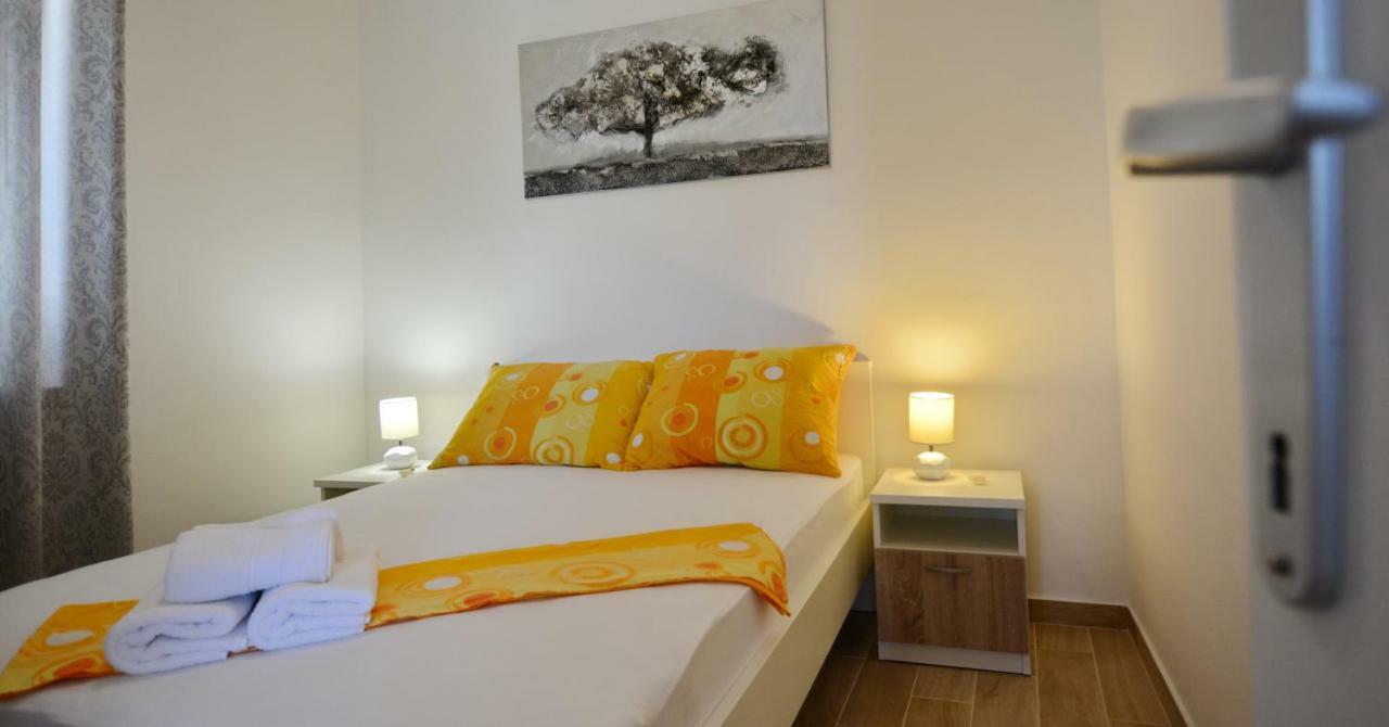 Apartmani Cesarec Basina Exterior photo